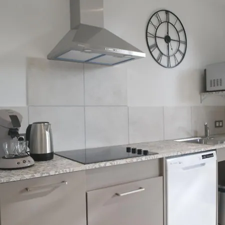 Gite Saint-Amand-Les-Eaux, 2 Pieces, 3 Personnes - Fr-1-510-129 بيت للعطل