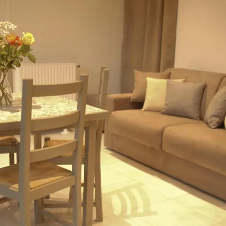 Gite Saint-Amand-Les-Eaux, 2 Pieces, 3 Personnes - Fr-1-510-129 بيت للعطل